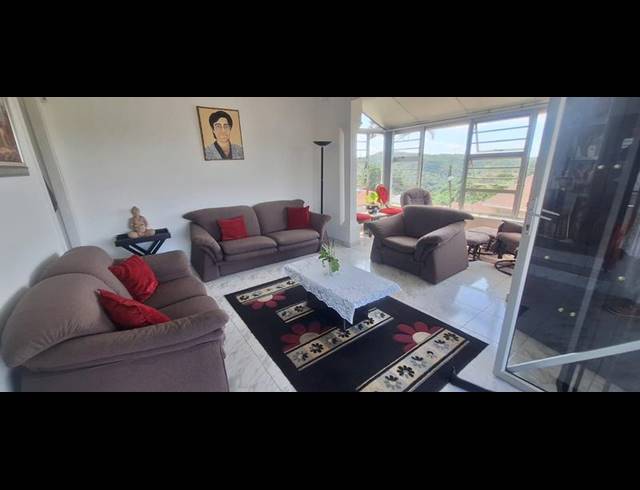 6 BEDROOM HOUSE FOR SALE IN RESERVOIR HILLS